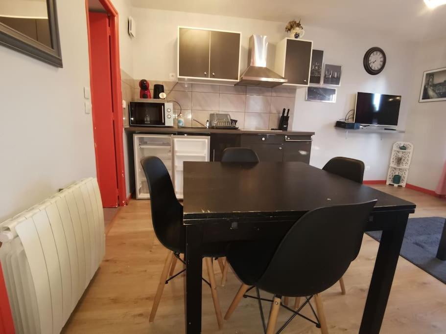 Apartamento N1 F2 40M2 Avec Petit Jardin Hérouville-Saint-Clair Exterior foto